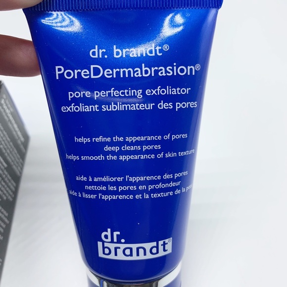 Dr. Brandt Pore Perfecting Exfoliator - Picture 2 of 9